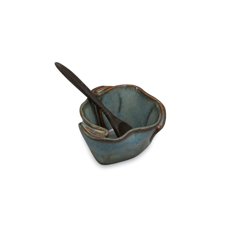 Tiny Pot with Spoon Sable